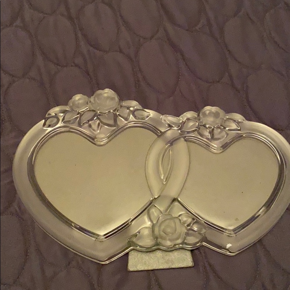 Mikasa heart frame